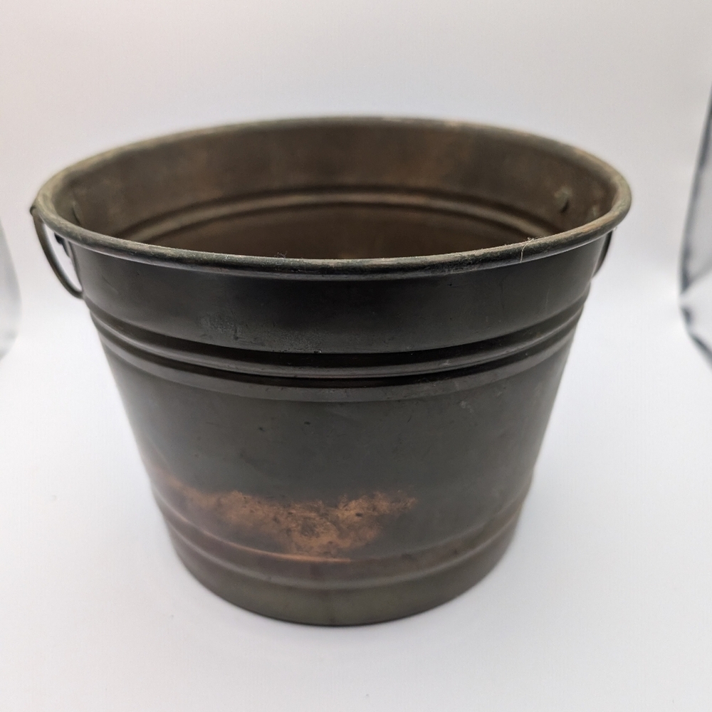 Farmhouse Country Primitive Rusty Metal Bucket Decor